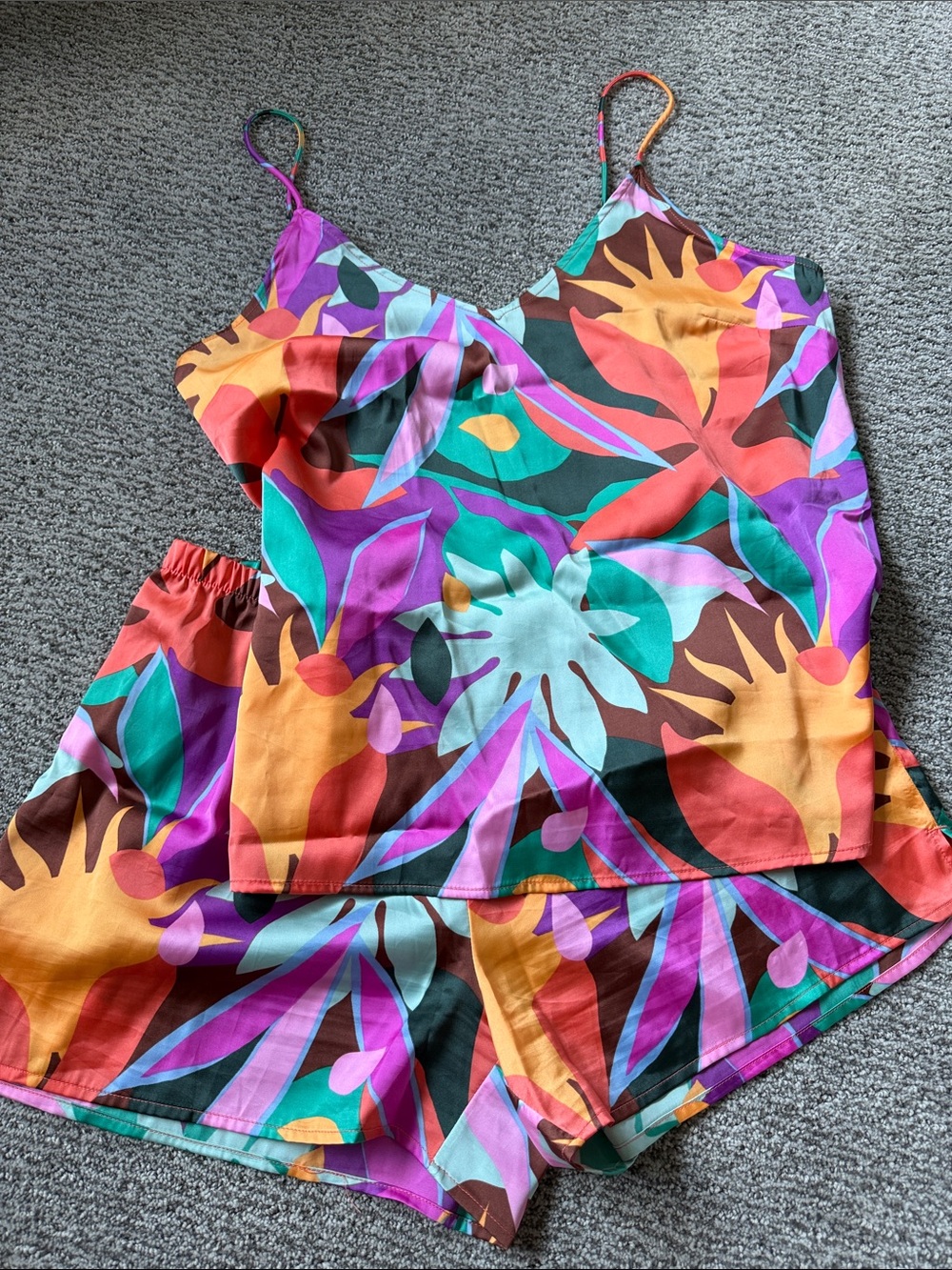 Stars above Multicolor Tropical Print Cami Set